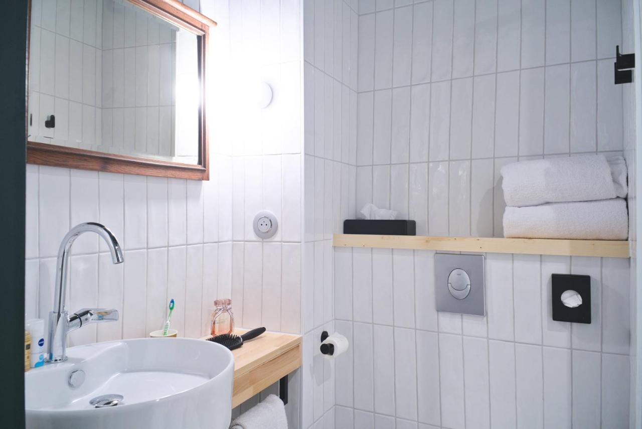 Greet Hotel Cernay Mulhouse Esterno foto