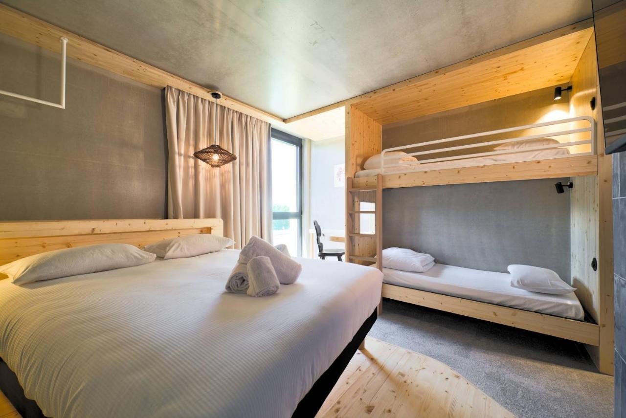 Greet Hotel Cernay Mulhouse Esterno foto